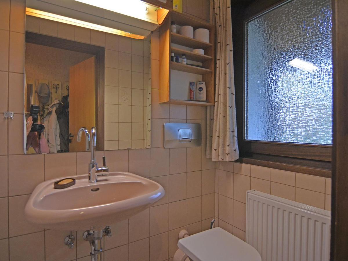 Furnished Bungalow With Peaceful Neighbourhood Meschede Luaran gambar